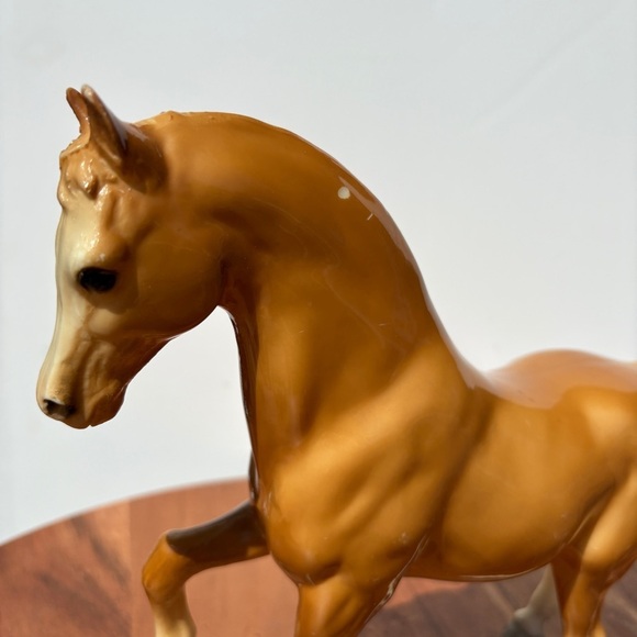 Vintage Breyer Traditional Family Arabian Matte Stallion Palomino #4 1967-1987 - Picture 7 of 9